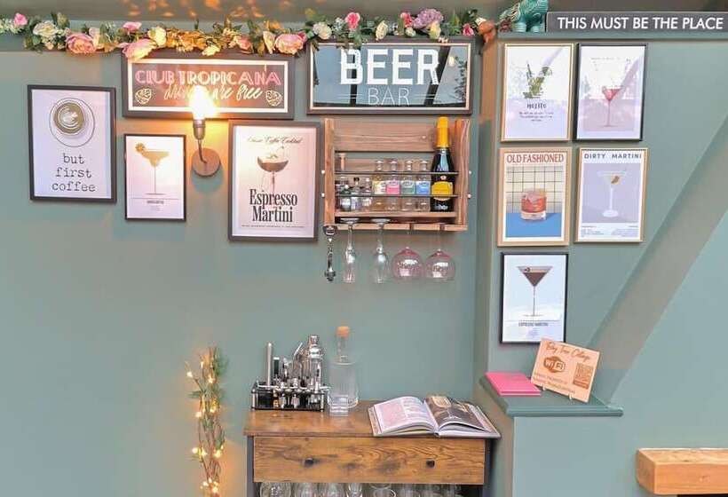 Beautiful 3 Bed Cottage In Burnham On Crouch