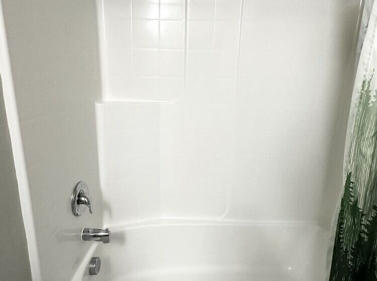 צימר Central Tacoma Homestay  Private Room