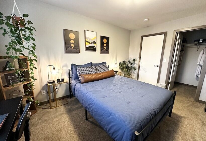 צימר Central Tacoma Homestay  Private Room