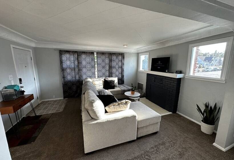 مبيت وإفطار Tacoma Homestay