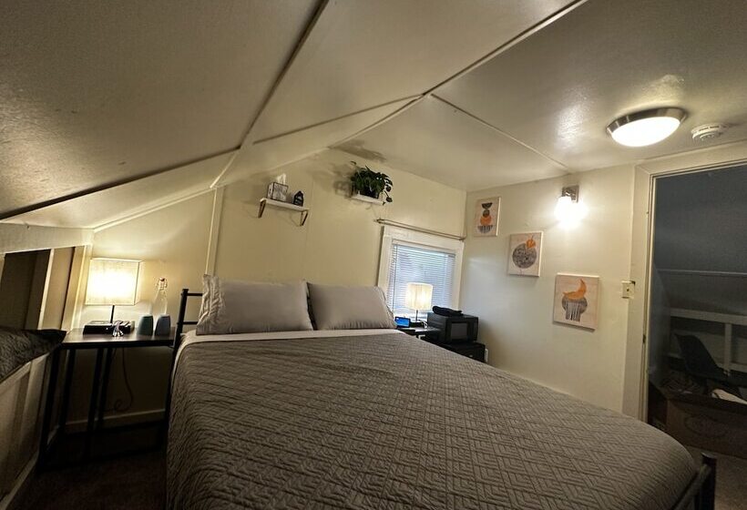 مبيت وإفطار Tacoma Homestay