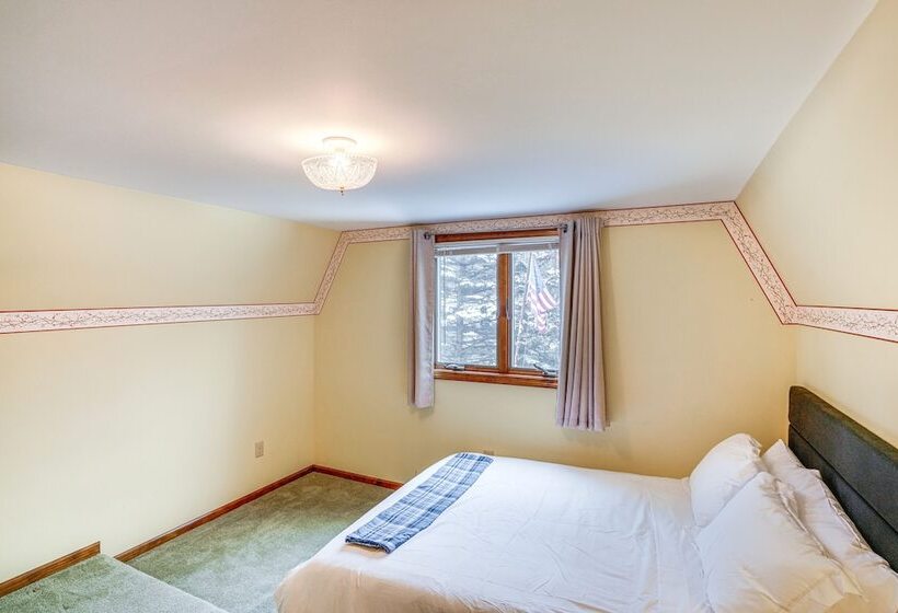 Bennington Home W/ Deck ~ 5 Mi To Bald Mountain!