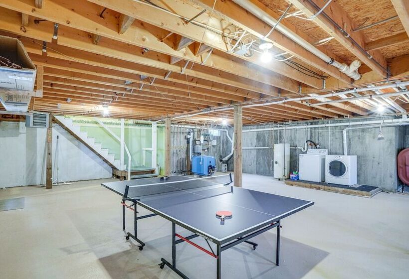 Bennington Home W/ Deck ~ 5 Mi To Bald Mountain!