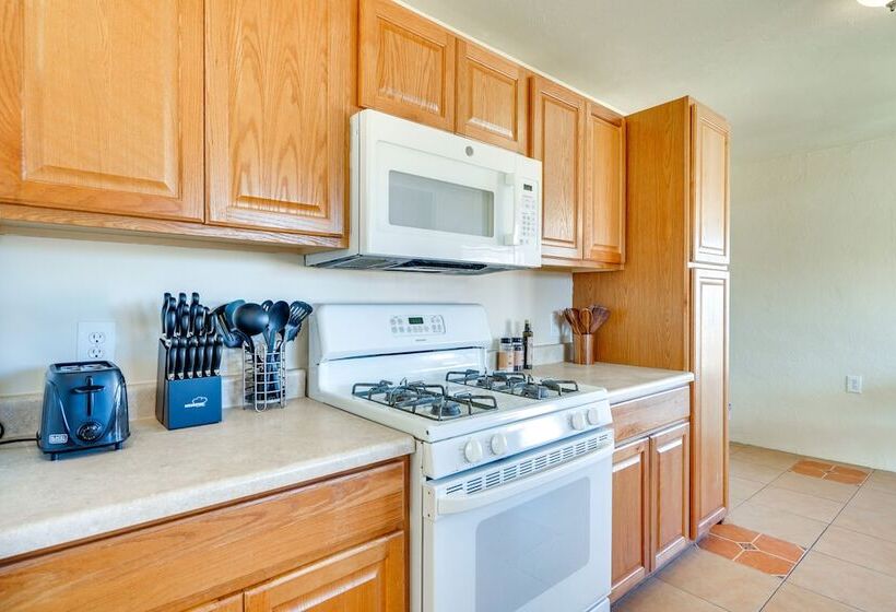 Bright Bisbee Home ~ 6 Mi To Downtown!