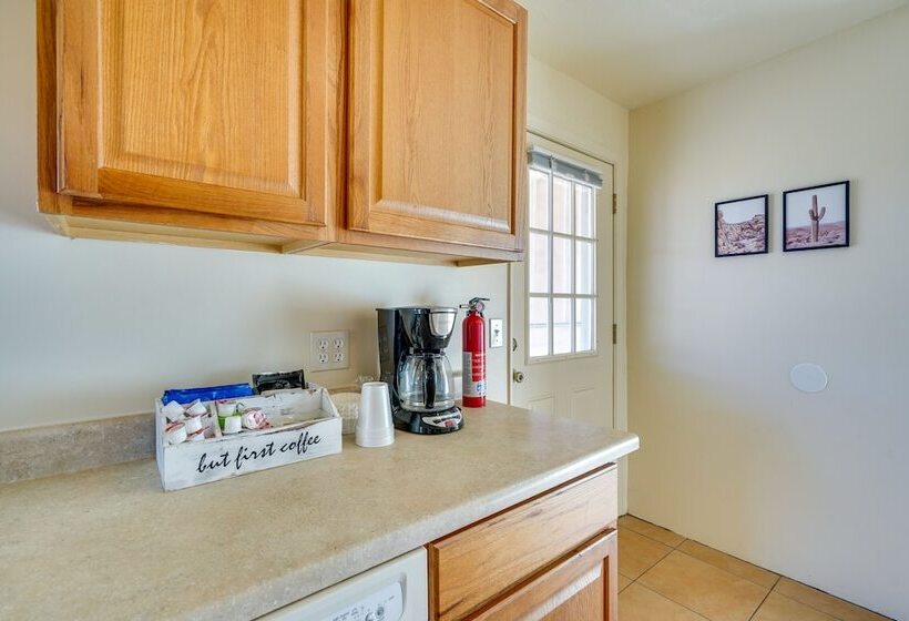 Bright Bisbee Home ~ 6 Mi To Downtown!