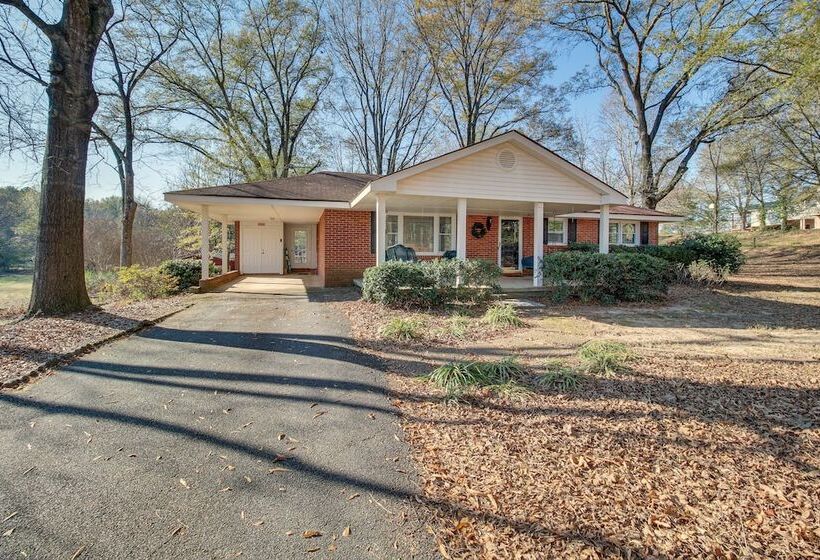 Bright Cartersville Home W/ Fire Pit & Sunroom!