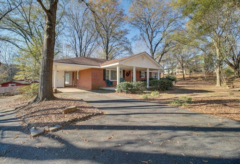 Bright Cartersville Home W/ Fire Pit & Sunroom!