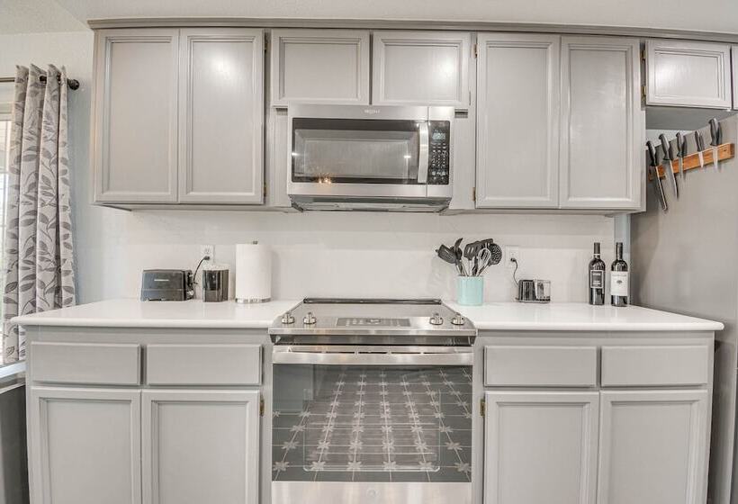 Bright + Cozy Mariposa Getaway: 46 Mi To Yosemite!