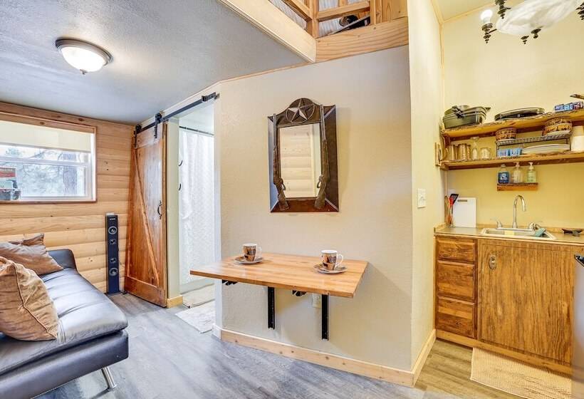 Bunkhouse Cabin In The Woods Of Cascade, Id