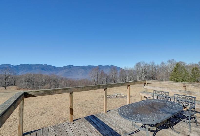 Burnsville Cabin W/ Deck & Trails   Dog Friendly!