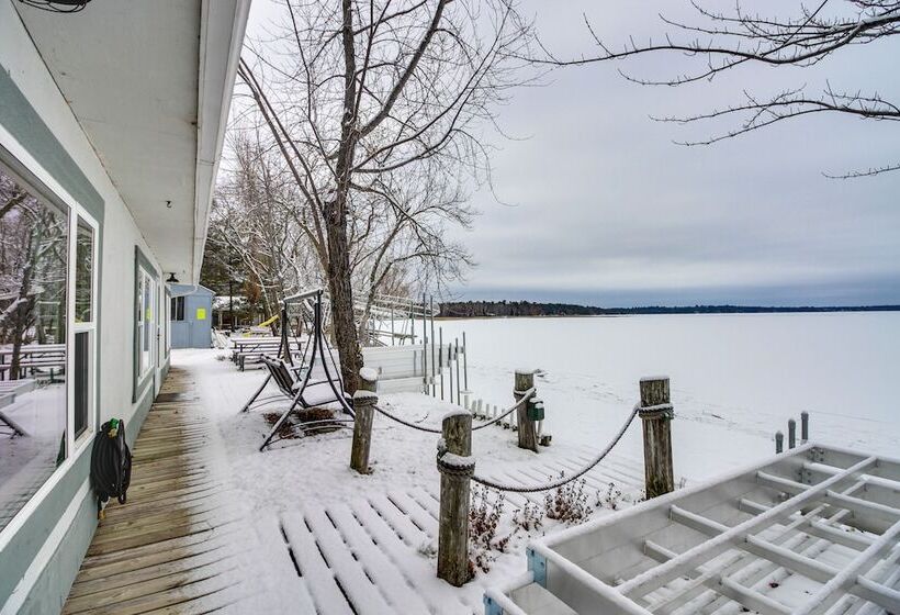Lake Hubert Cabin W/ Private Deck + Boat Dock