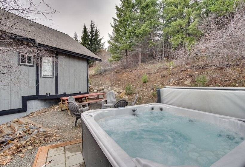 Cabin W/ Hot Tub & Fire Pit: 2 Mi To Cle Elum Lake