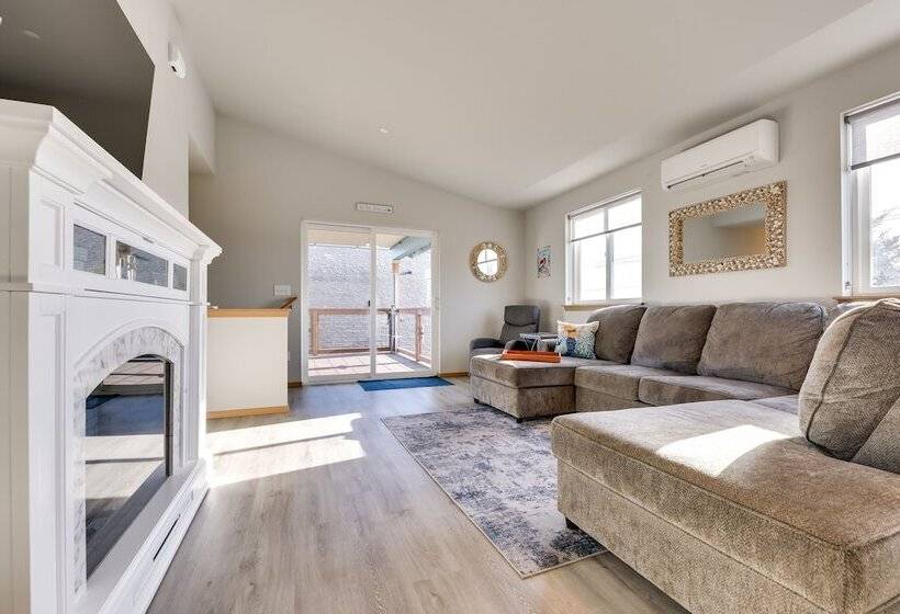 Canal Front Home In Ocean Shores W/ Dock & Views!