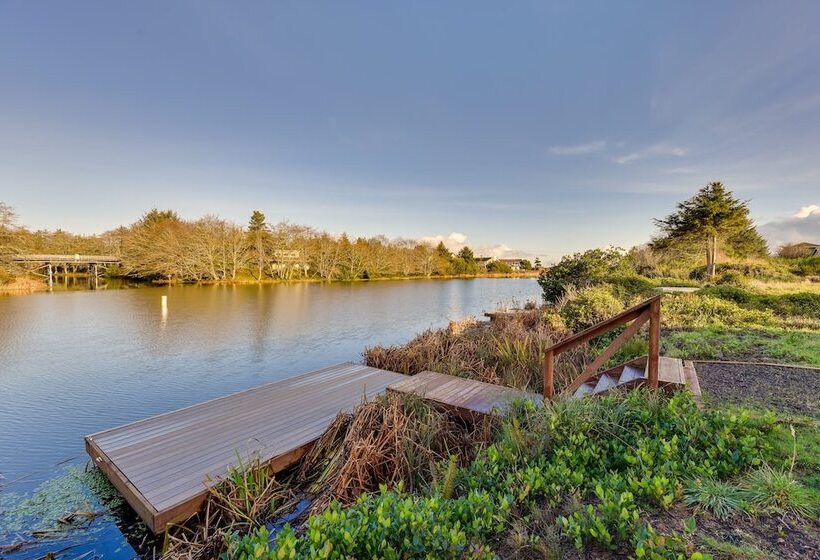 Canal Front Home In Ocean Shores W/ Dock & Views!