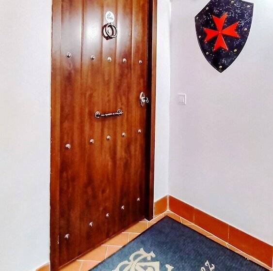 Casón De Los López Apartments