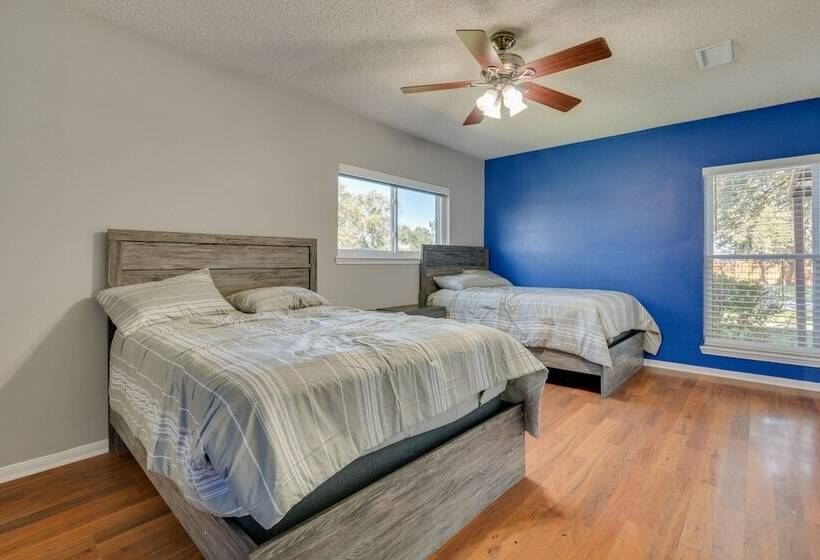 Cedar Park Home W/ Private Fenced In Pool!