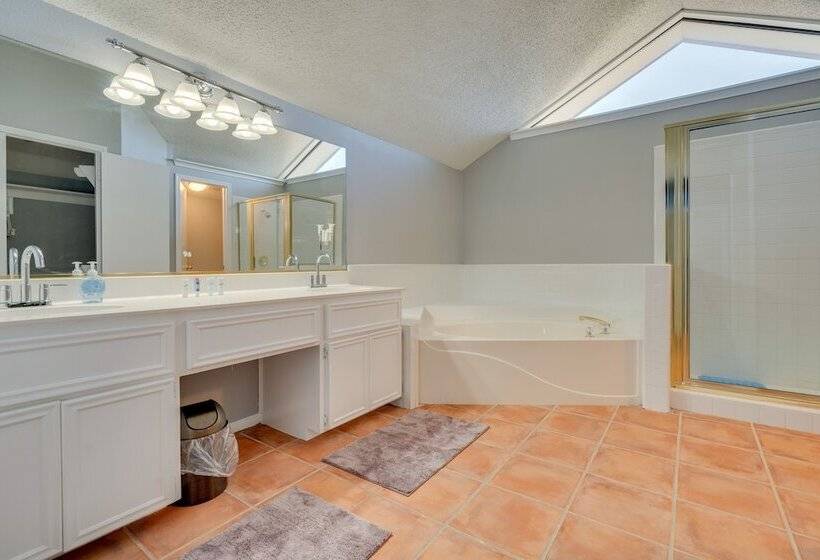 Cedar Park Home W/ Private Fenced In Pool!