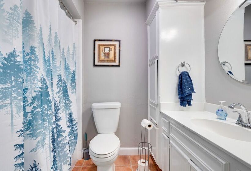 Cedar Park Home W/ Private Fenced In Pool!