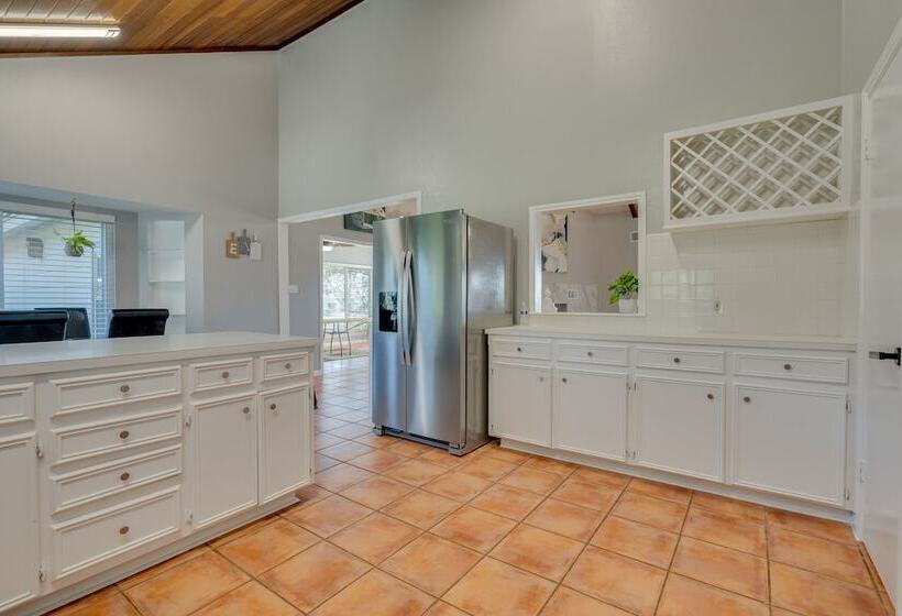 Cedar Park Home W/ Private Fenced In Pool!