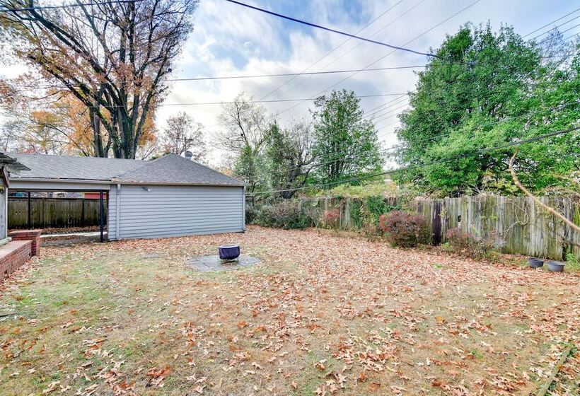 Central Memphis Home: Mcm Decor, Walk To Midtown!