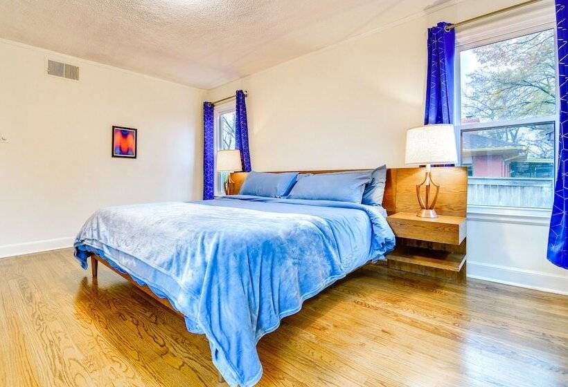 Central Memphis Home: Mcm Decor, Walk To Midtown!