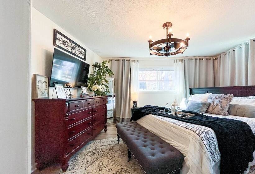 Charming Cottage W/ Hot Tub: 15 Mi To Chattanooga!