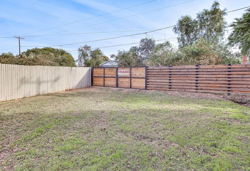 Charming Phoenix Home ~ 5 Mi To Downtown!