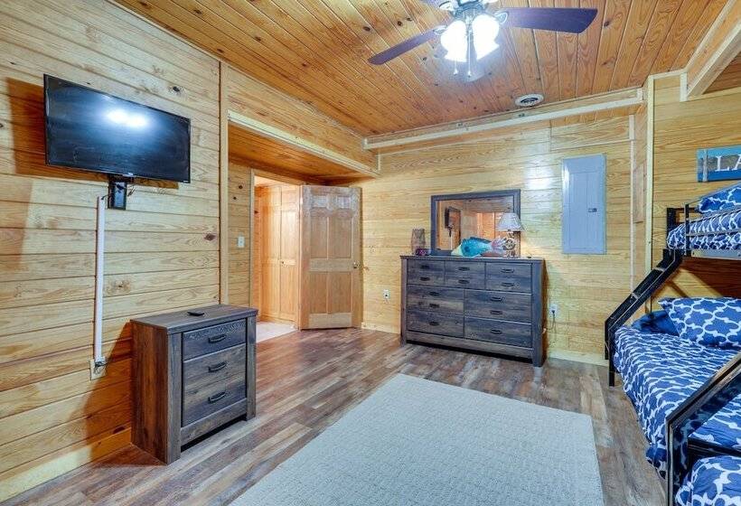 Cherokee Lake Cabin W/ Deck & Kayaks!