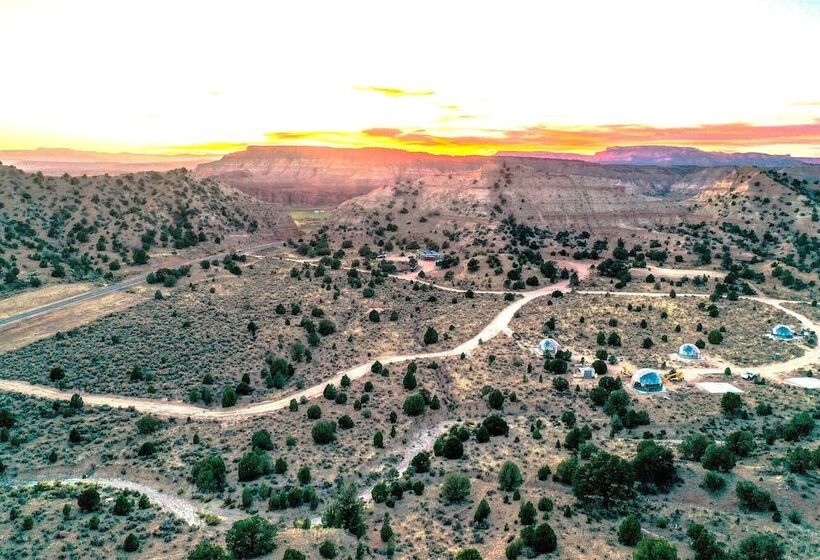 Clear Sky Resorts  Bryce Canyon Unique Stargazing Domes