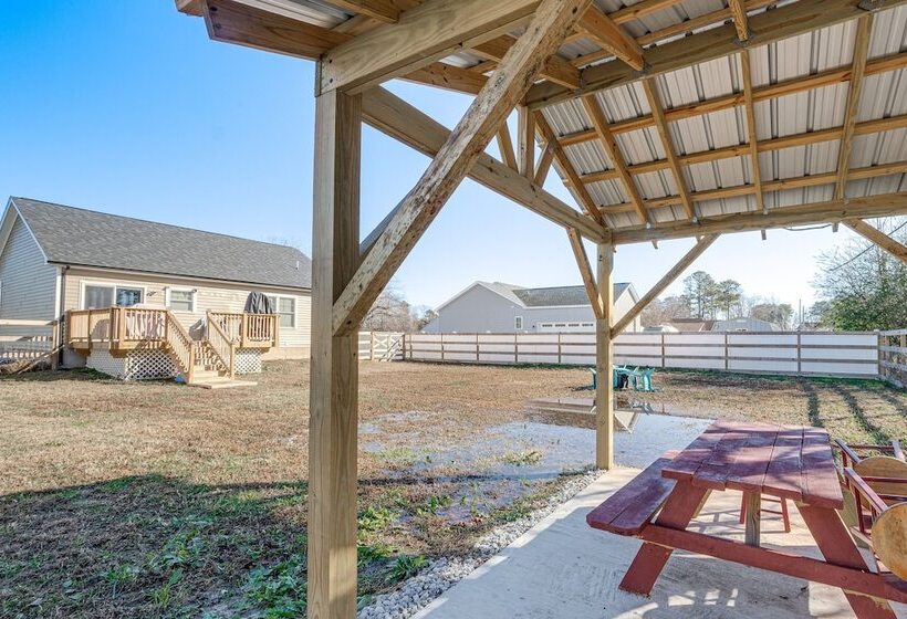 Coastal Virginia Home W/ Private Beach Access!