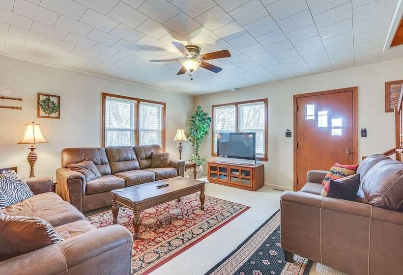 Comanche County Home Near Hunting & Fishing!