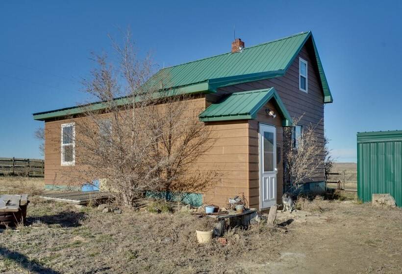 Corral Creek Cow Camp: Pet Friendly Circle Cabin