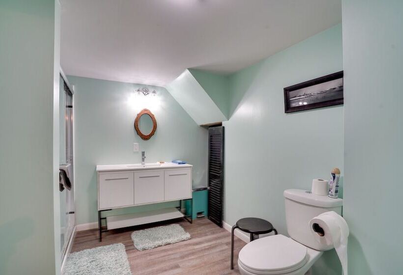 Corral Creek Cow Camp: Pet Friendly Circle Cabin