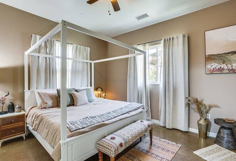 Cozy Alpine Cottage Near Casinos & Trails!