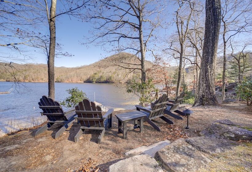 Hike & Boat: Cozy Bear Lake Cottage!