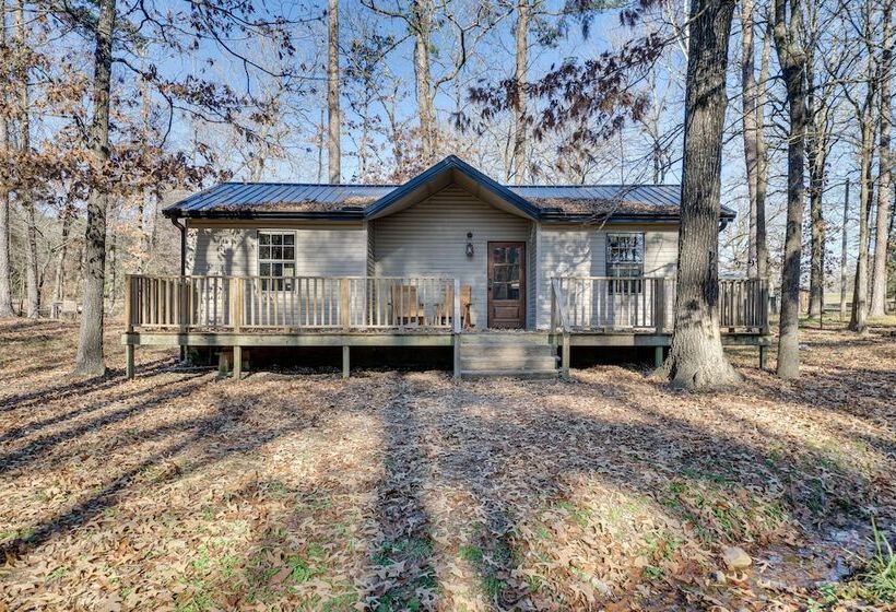 Cozy Broken Bow Cabin W/ Fire Pit, 5 Mi To Water!