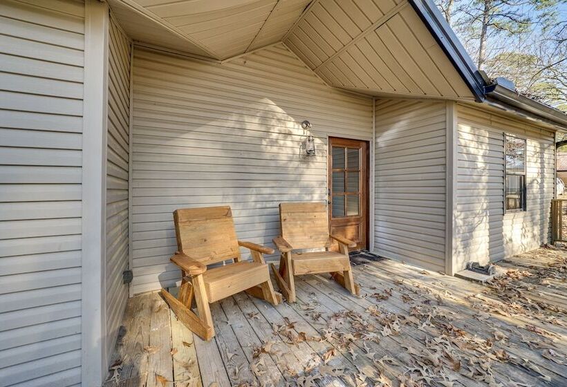 Cozy Broken Bow Cabin W/ Fire Pit, 5 Mi To Water!