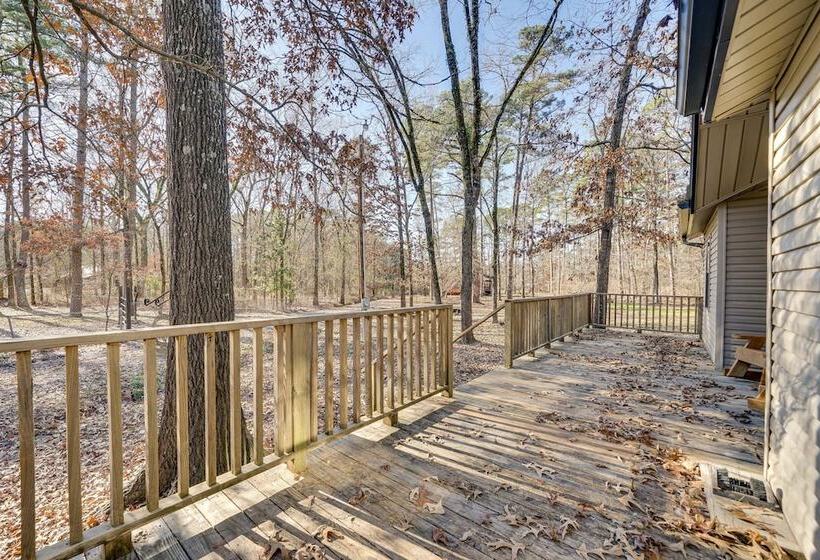 Cozy Broken Bow Cabin W/ Fire Pit, 5 Mi To Water!