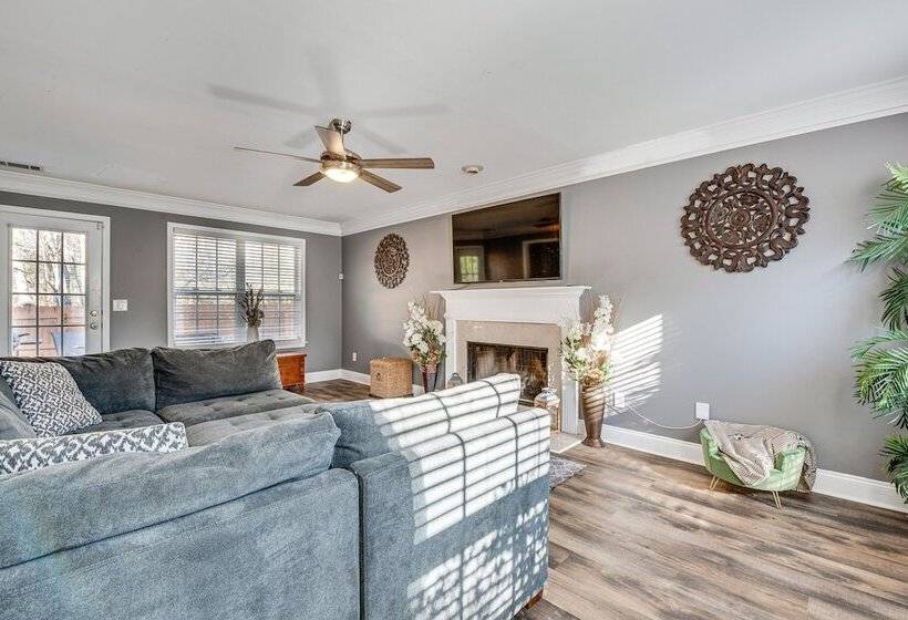 Cozy Georgia Retreat W/ Patio, Grill & Pool Access