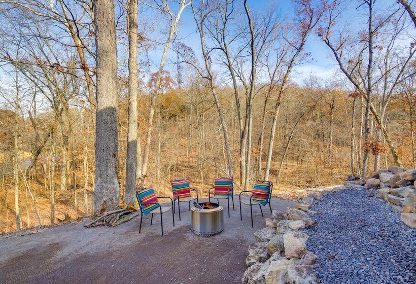 Cozy Steelville Retreat: River + Trail Access!
