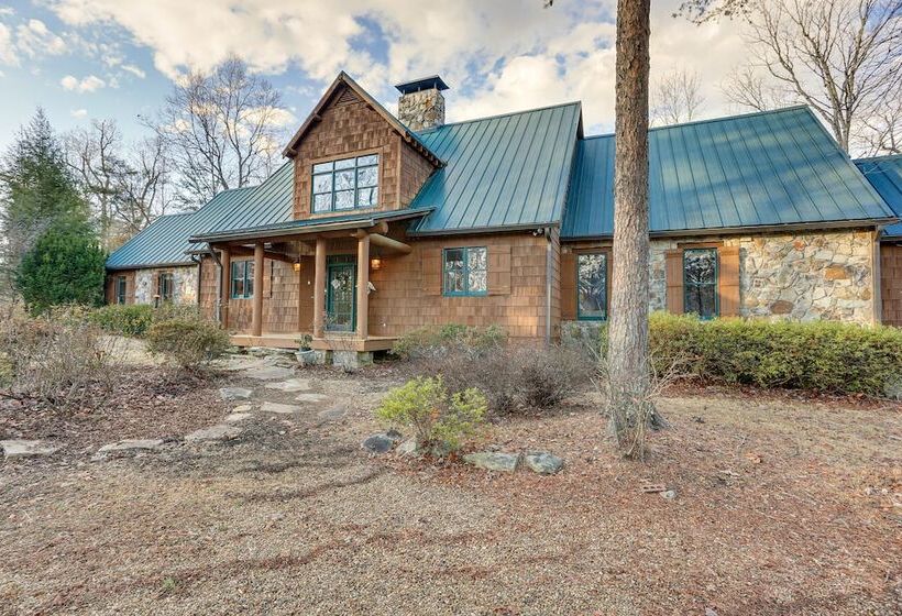 Lakefront Custom Built Mentone Home: Game Room!