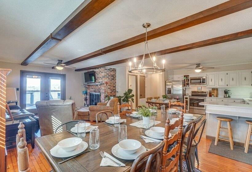 Decatur Oasis   Private Pool, Hot Tub & Deck!