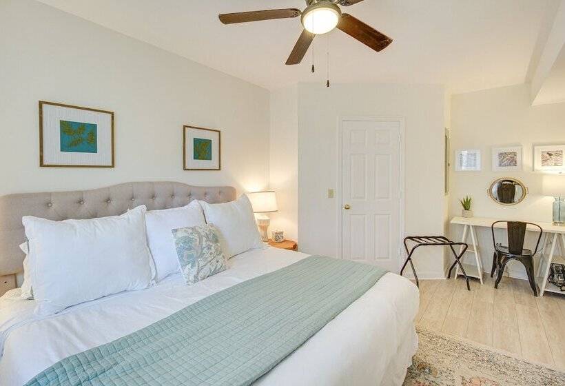 Dog Friendly Home Near Carters Lake W/ Amenities