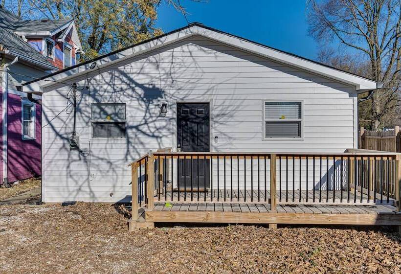 Downtown Indianapolis Home ~ 3 Mi To Canal Walk!