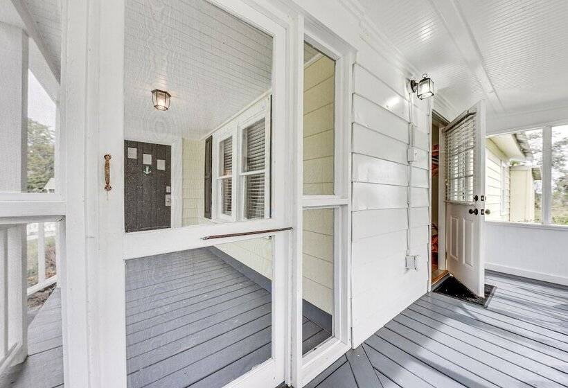 Dtwn St Marys Home Near Waterfront: Pets Welcome!