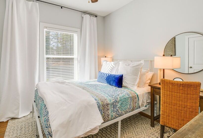 Eatonton Home On Lake Sinclair: Private Boat Dock!