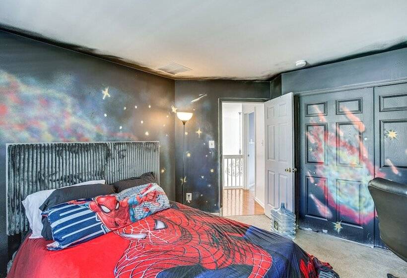 Egg Harbor Township Home: 11 Mi To Boardwalks!