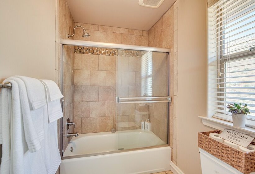 Expansive Mountain Gem: Game Room, 3 Mi To Acton