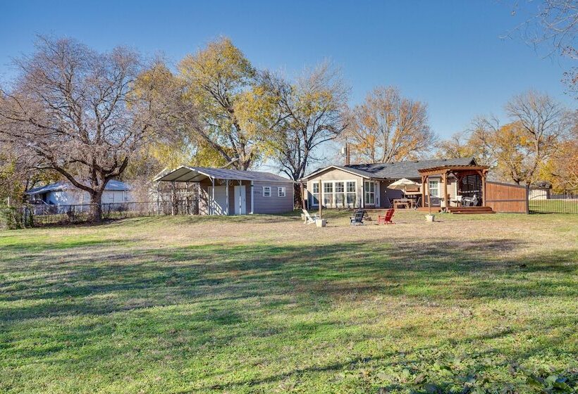 Game Room & Fire Pit: Family Friendly Aubrey Home