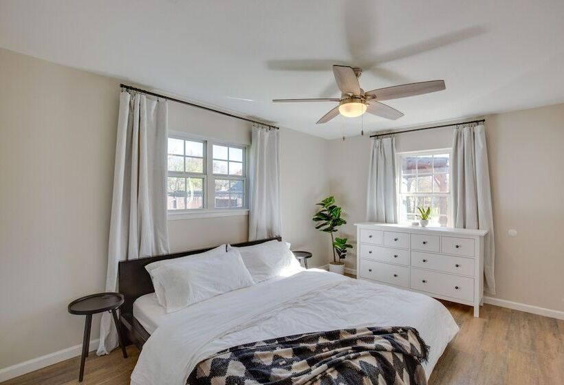 Game Room & Fire Pit: Family Friendly Aubrey Home